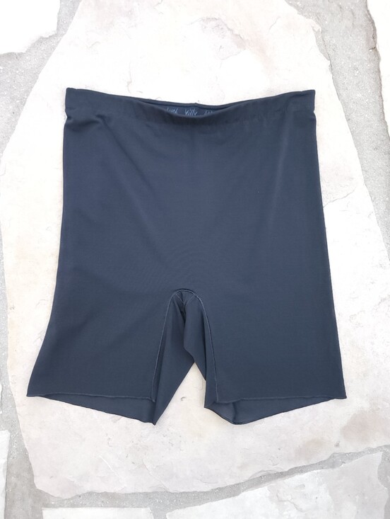 YITTY Pants - YITTY Mesh Me Smoothing Bike Shorts